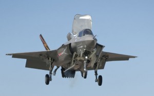 BF-1 perfoms the JSF's first vertical landing on March 18. (Damien Guarnieri/Lockheed Martin)