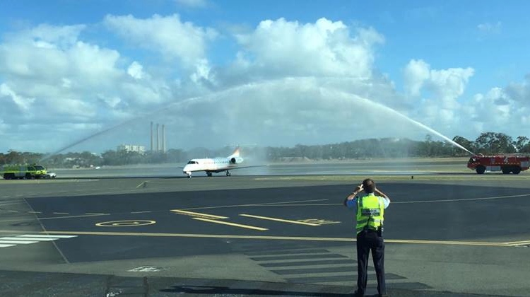 Jetgo's first RPT flight flown by an Embraer ERJ 135, lands at Gladstone Airport. (Gladstone Mayor Gail Sellers/Facebook)