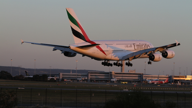 Emirates' first A380 service landing at Perth Airport on May 1 2015 (Brenden Scott)