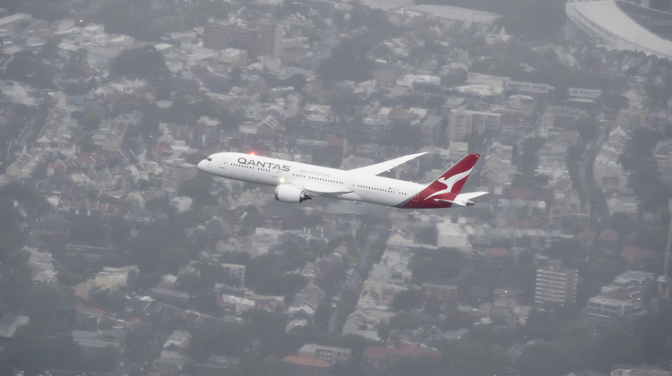 Qantas Boeing 787-9 VH-ZNA flies over Sydney. (James Morgan/Qantas)