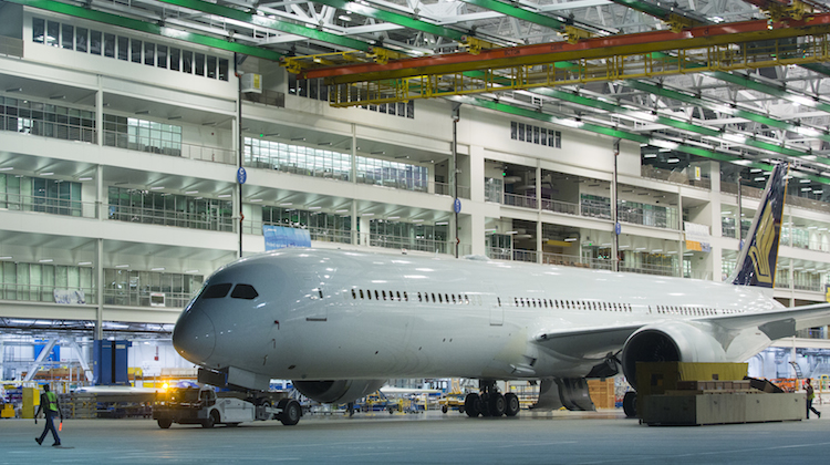 Singapore Airlines' first Boeing 787-10 rolls out of final assembly. (Boeing)