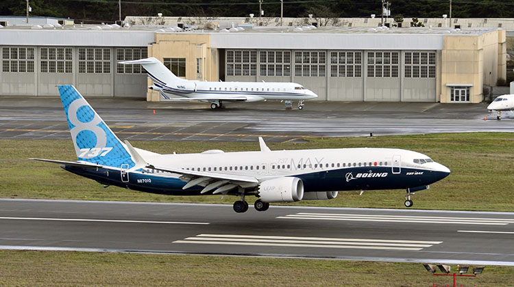 Boeing 737 MAX 8 N8701Q landing at Boeing Field. (Boeing)