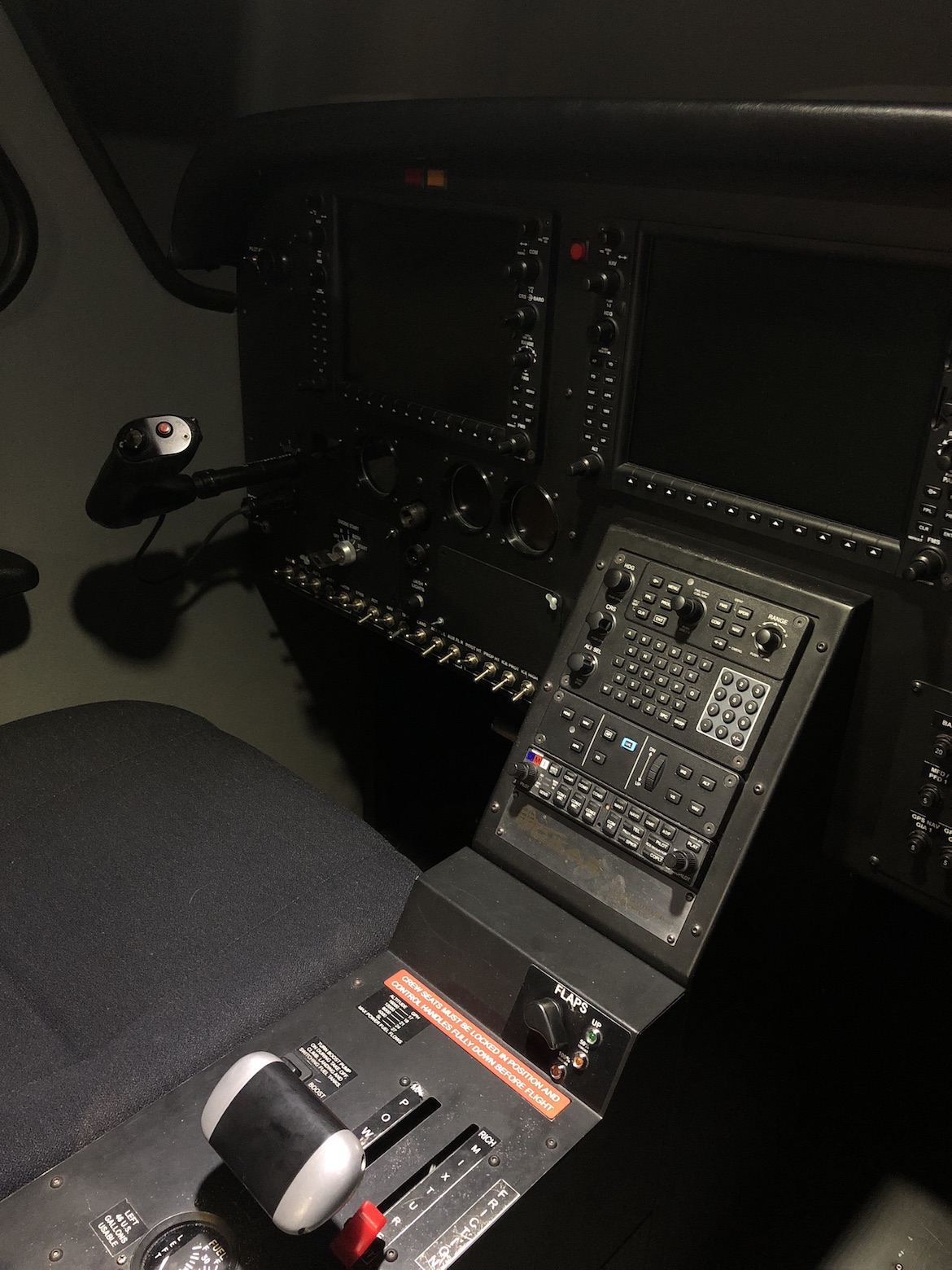 Flight controls on the flightdeck of the Cirrus simulator. (Stef Drury)