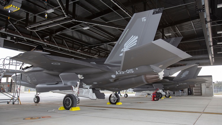 F-35A aircraft A35-015 and A35-016 after arriving at Williamtown on September 10. (Defence)