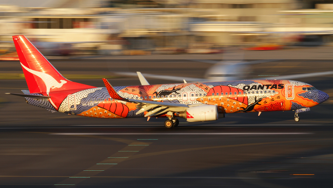 Qantas Boeing 737-800 VH-VXB Yananyi Dreaming. (Seth Jaworski)